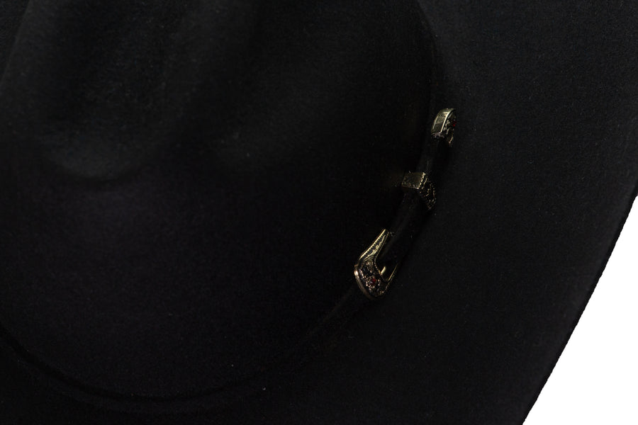 Classic - Black - Precreased